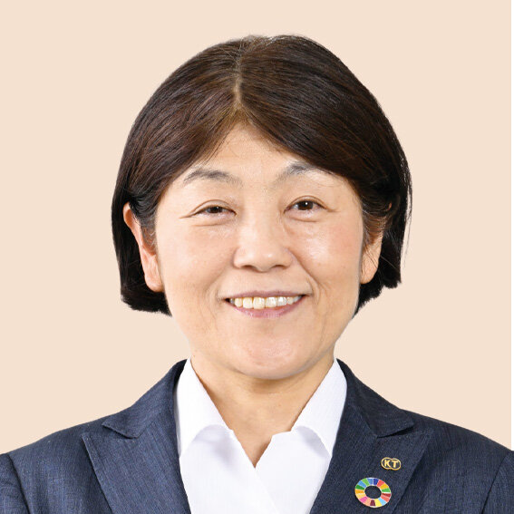 上沼　紫野