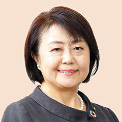 小山内　いづ美